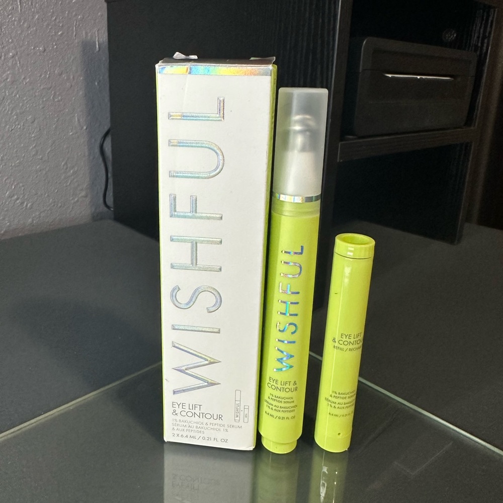 Wishful eye lift and contour
